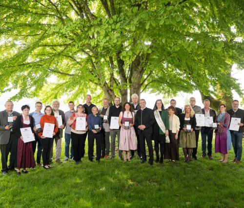 Von erlesener Qualität: 10 bayerische Brennereien erhalten den Staatsehrenpreis